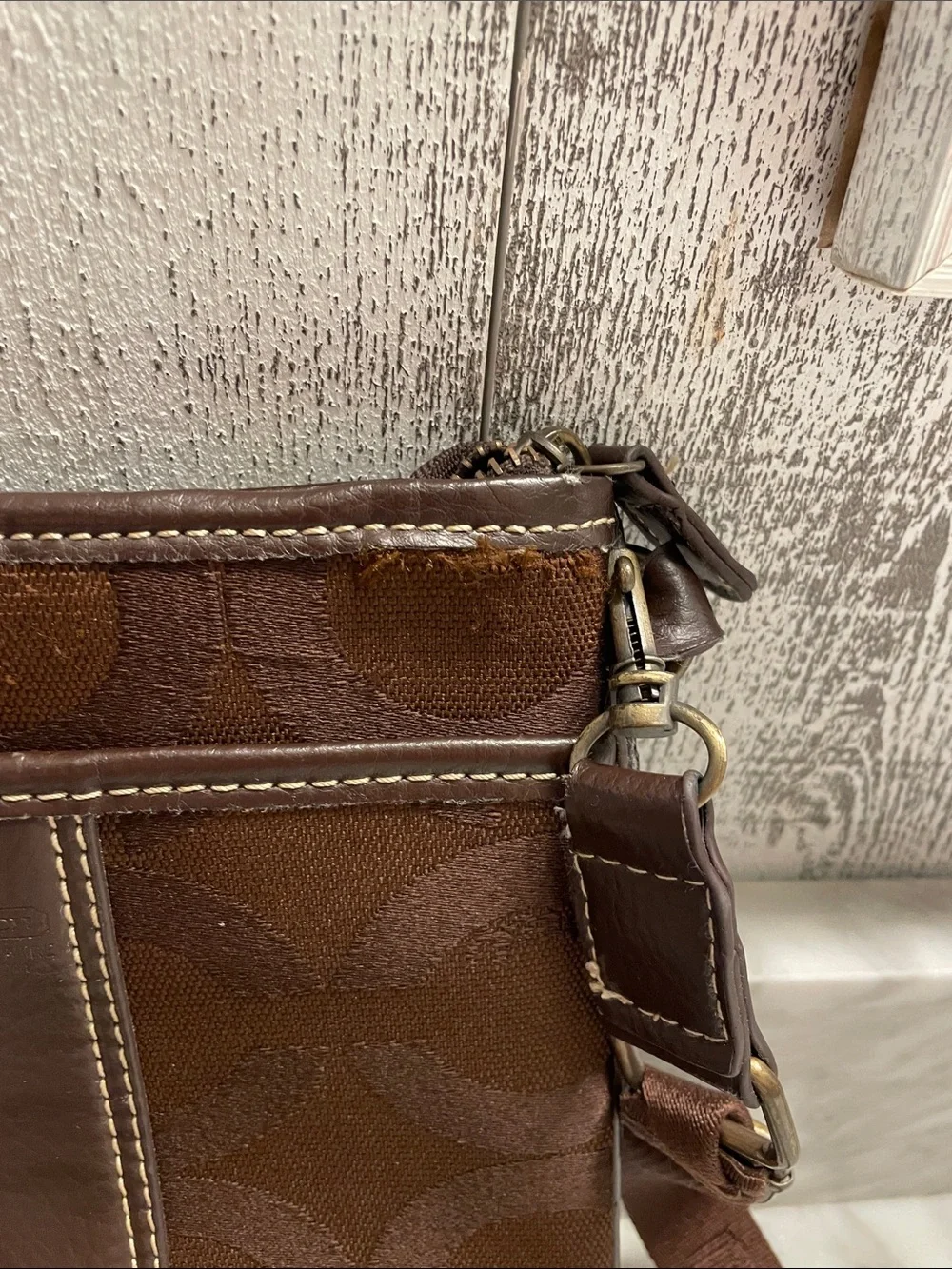 Coach compact messenger